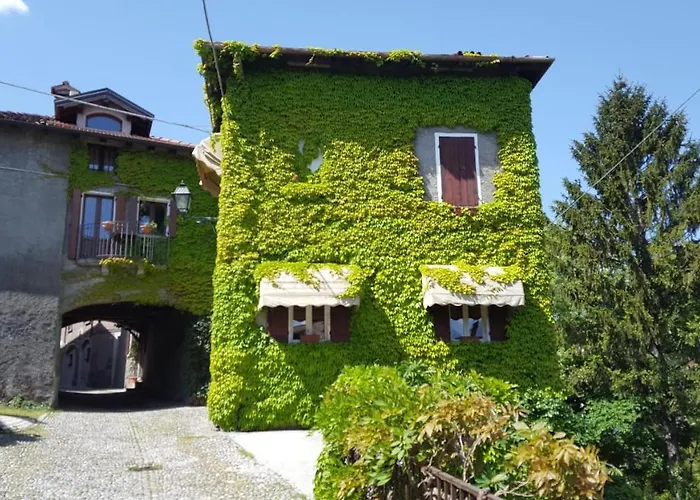 The House On The Bridge- La Casa Sul Ponte *