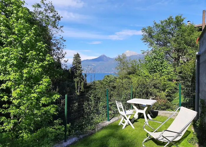 Vakantiehuis The House On The Bridge- La Casa Sul Ponte Menaggio